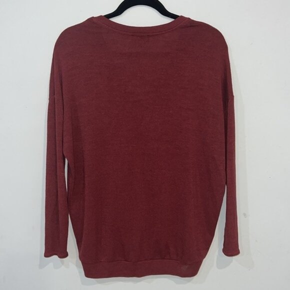 Aritzia Wilfred Free v-neck Oversized Burhundy Red jersey tee size XS - Picture 6 of 10